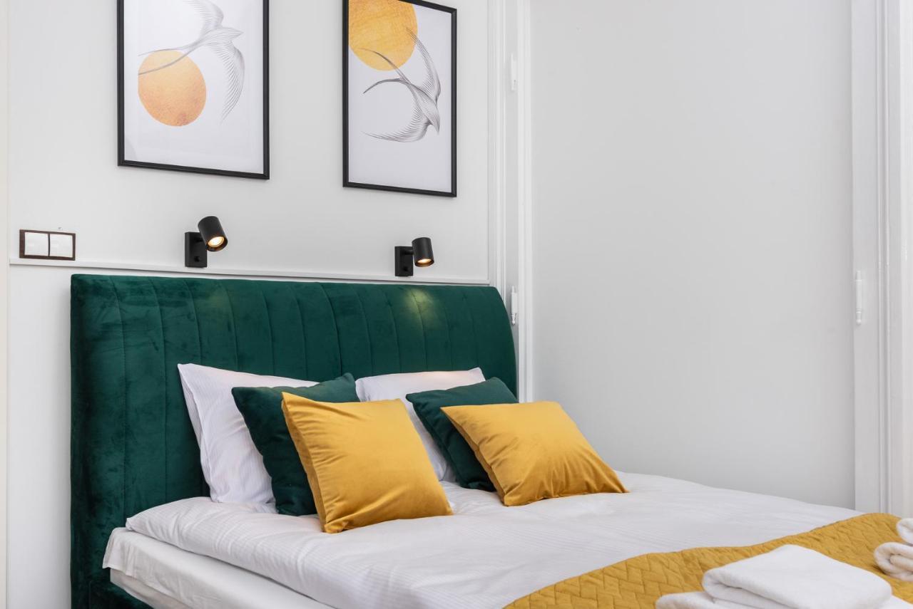 Premium Splendid Old Town Suites - By Upstairs Krakau Buitenkant foto