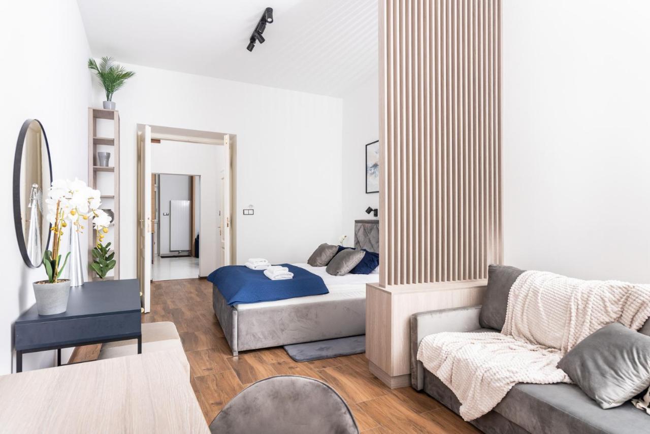 Premium Splendid Old Town Suites - By Upstairs Krakau Buitenkant foto